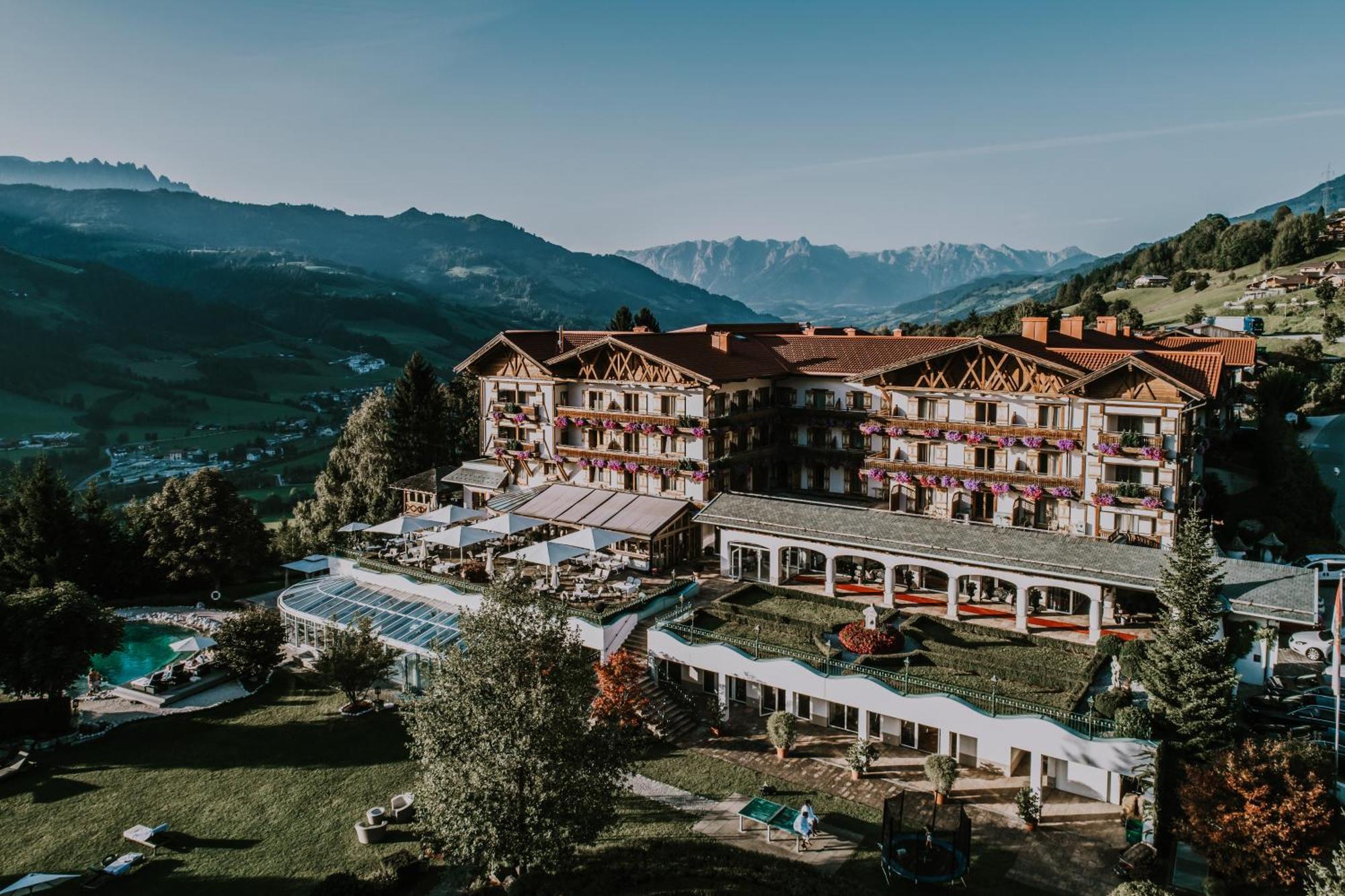 Hotel Oberforsthof Sankt Johann im Pongau Luaran gambar