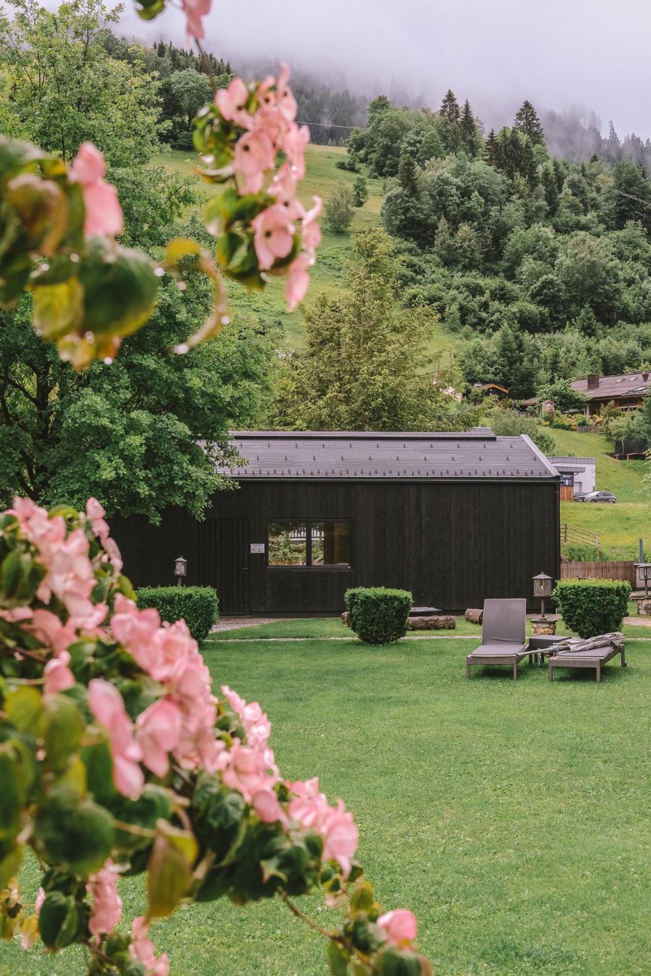 Hotel Oberforsthof Sankt Johann im Pongau Luaran gambar